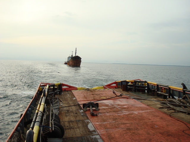RED SEA FOS - Salvage operations in Douala, Cameroun