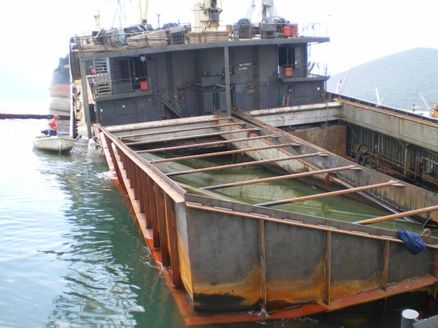 Five Oceans Salvage - Partly sunken MV MEXICA